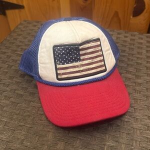 NWOT Cabelas American Flag Trucker Hat Adjustable OSFM